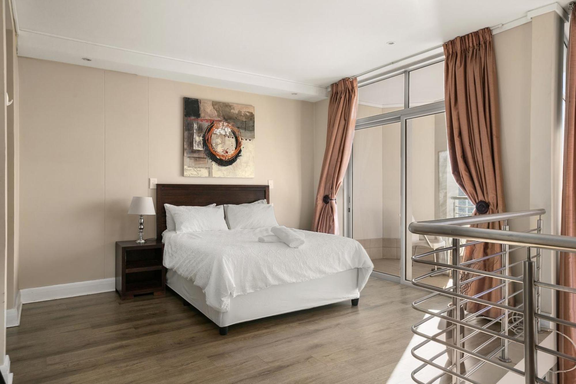 Hydro Park Residences In Sandton With Generator 约翰内斯堡 外观 照片