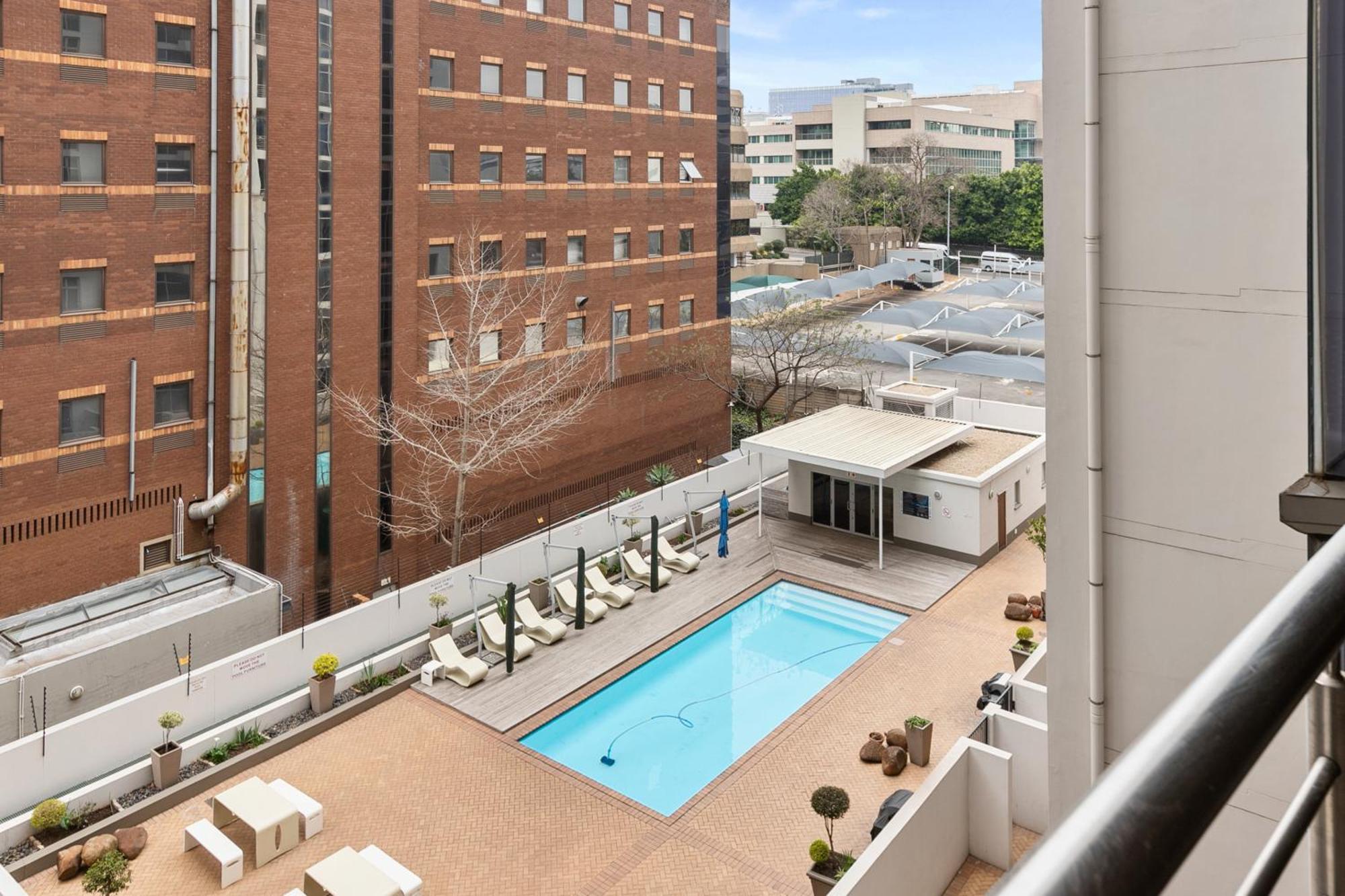 Hydro Park Residences In Sandton With Generator 约翰内斯堡 外观 照片