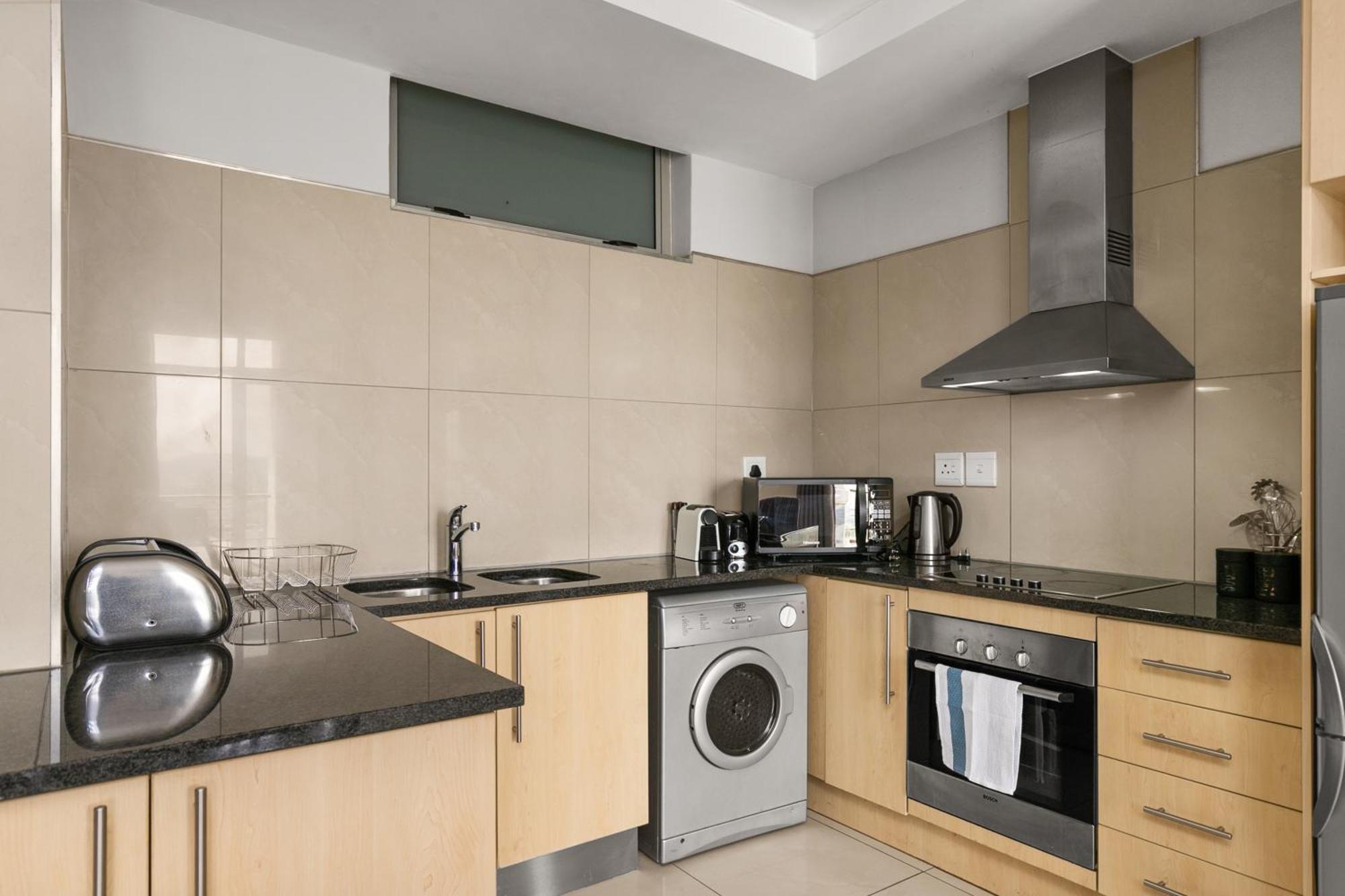 Hydro Park Residences In Sandton With Generator 约翰内斯堡 外观 照片
