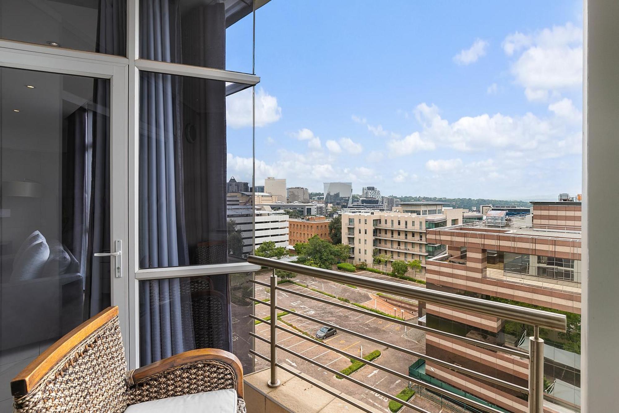 Hydro Park Residences In Sandton With Generator 约翰内斯堡 外观 照片