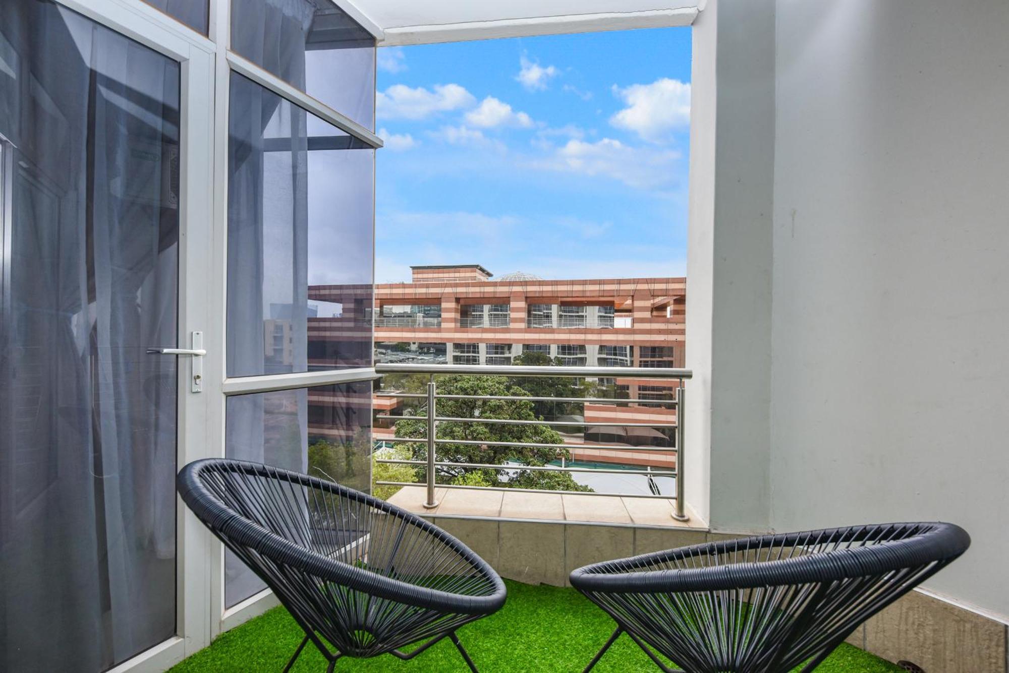 Hydro Park Residences In Sandton With Generator 约翰内斯堡 外观 照片